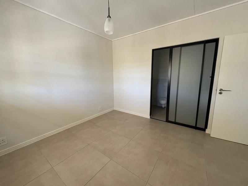 To Let 1 Bedroom Property for Rent in Richwood Western Cape